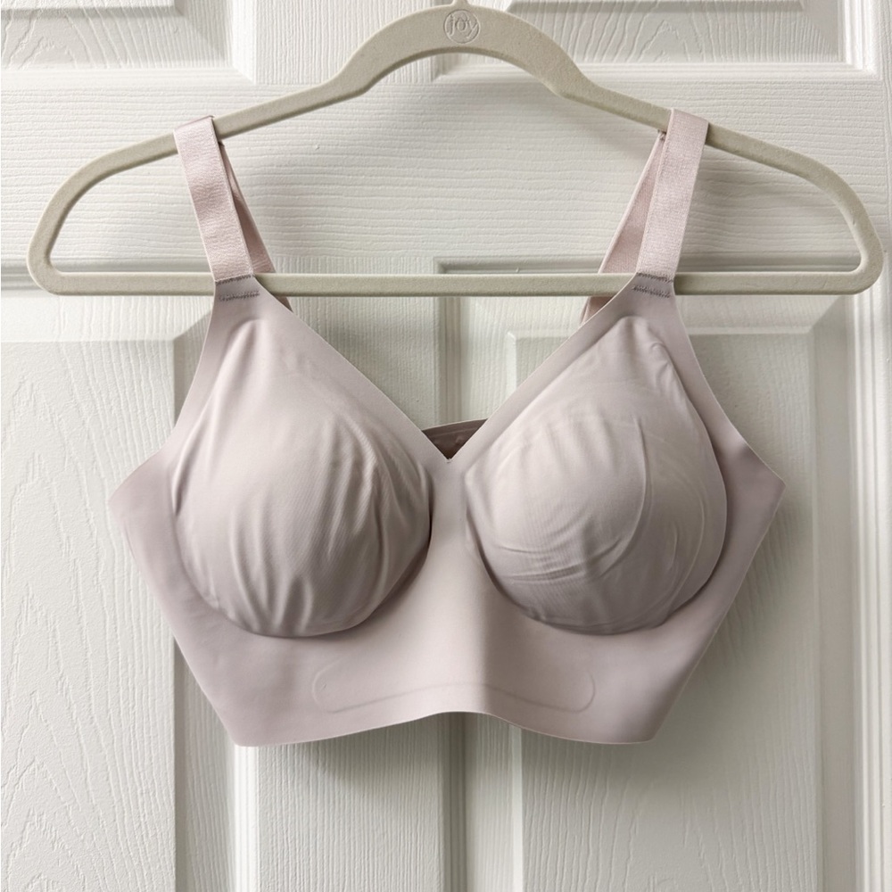Seamless Light Blush Wireless Support Bra - Women Intimates